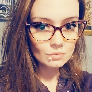 Meet your Posher, Carina